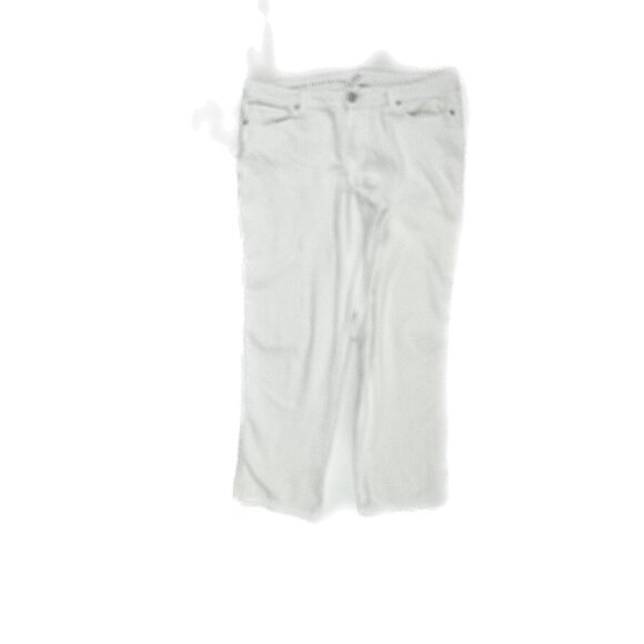 Westport Signature Fit Relaxed Crop Women's size 14 White Denim Jeans - Picture 1 of 5
